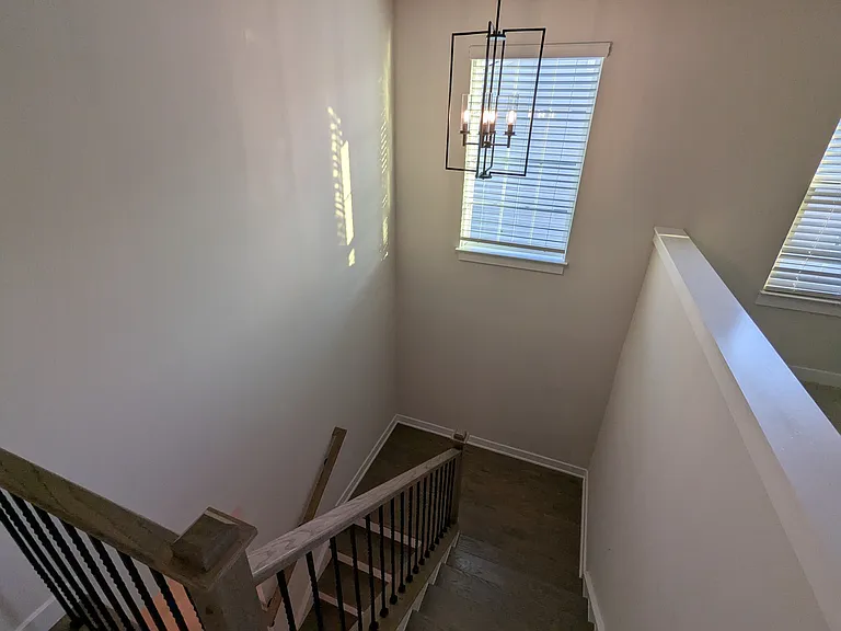 225 Van Zandt Trl — Photo 19