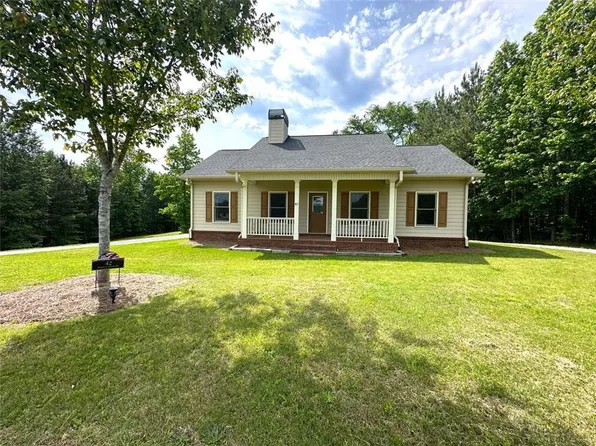 42 Powell Rd NW, Adairsville, GA 30103