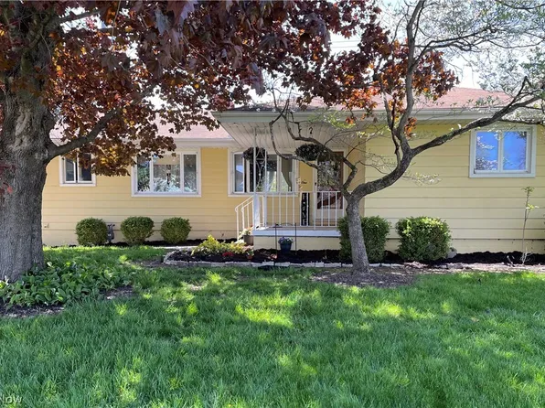 1 Hilltop Dr, Mount Vernon, OH 43050