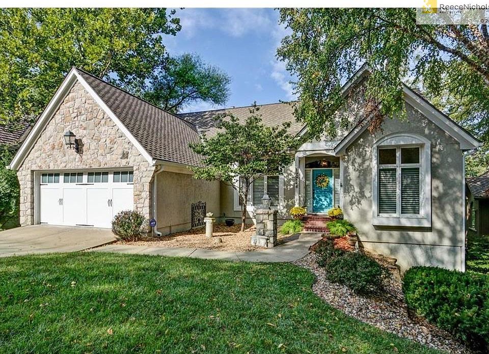 12228 Avila Drive