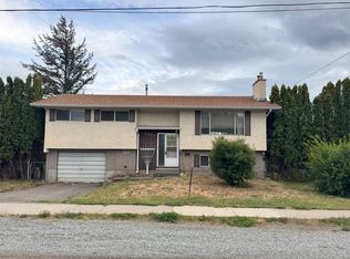 2402 Clapperton Ave, Merritt, BC V1K1B3
