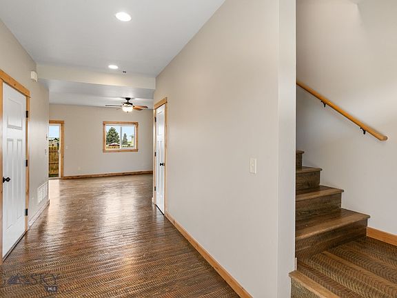 5th image of 1015 Idaho St #A