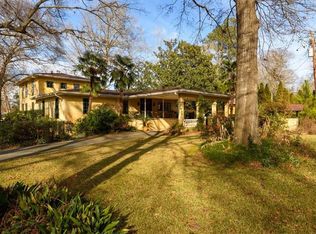 687 Lakeshore Dr, Jackson, GA 30233