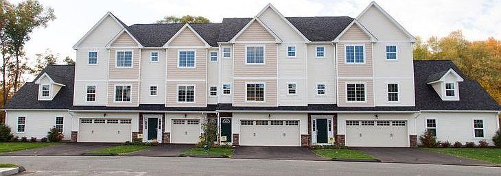2nd image of 245 Pepin Pl #110