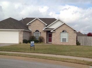 806 Almoo St, Lowell, AR 72745