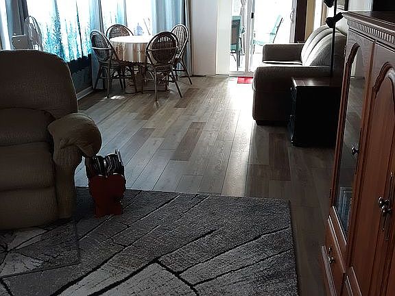 3rd image of 93 Shoreline Ln