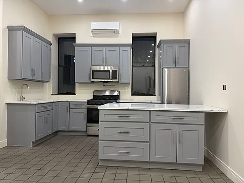 446 Himrod St #1A Photo 1