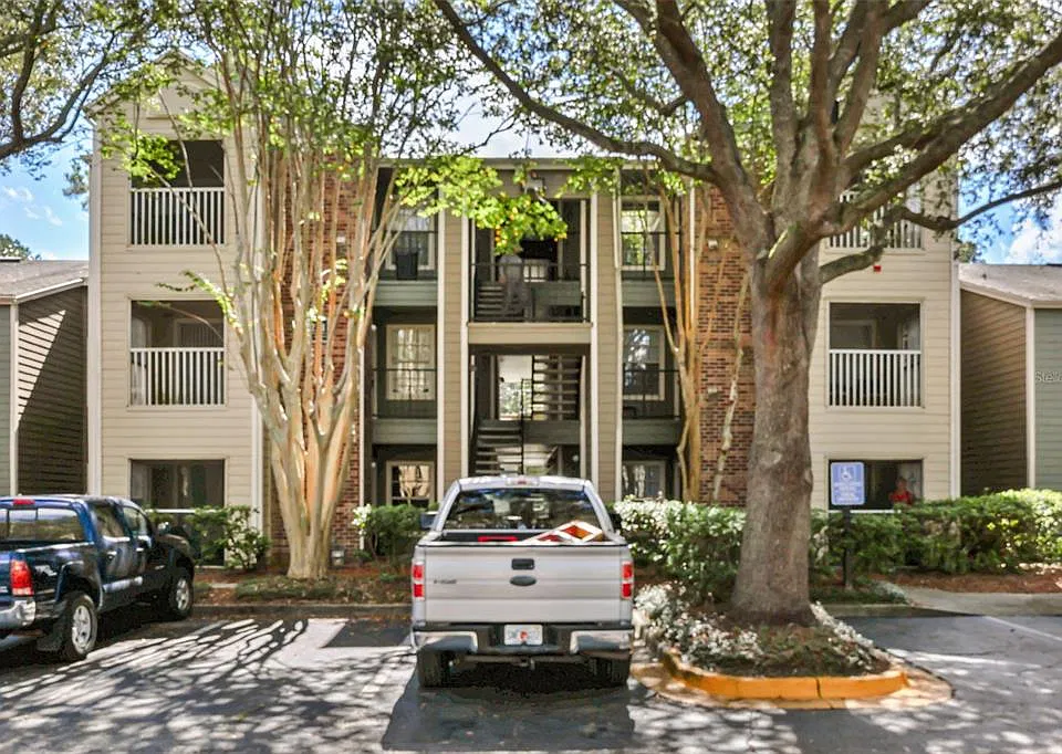2214 Metropolitan Way #1034