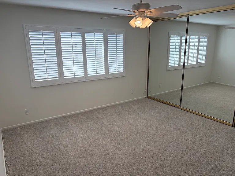914 Palo Verde Ave — Photo 12