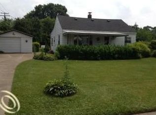 4030 Stolzenfeld Ave, Warren, MI 48091