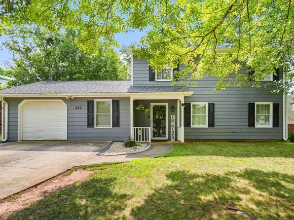 220 Heather Dr, Spartanburg, SC 29301