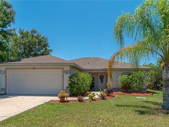3rd image of 107 Baytree Dr