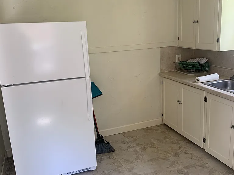 920 W Eufaula St — Photo 5