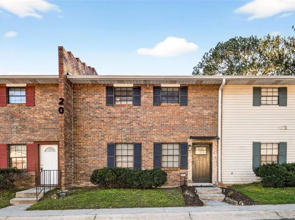 6354 Shannon Pkwy, Union City, GA 30291