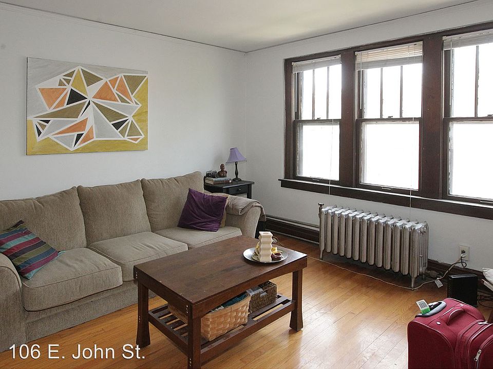 2nd image of 106 E John St APT 11