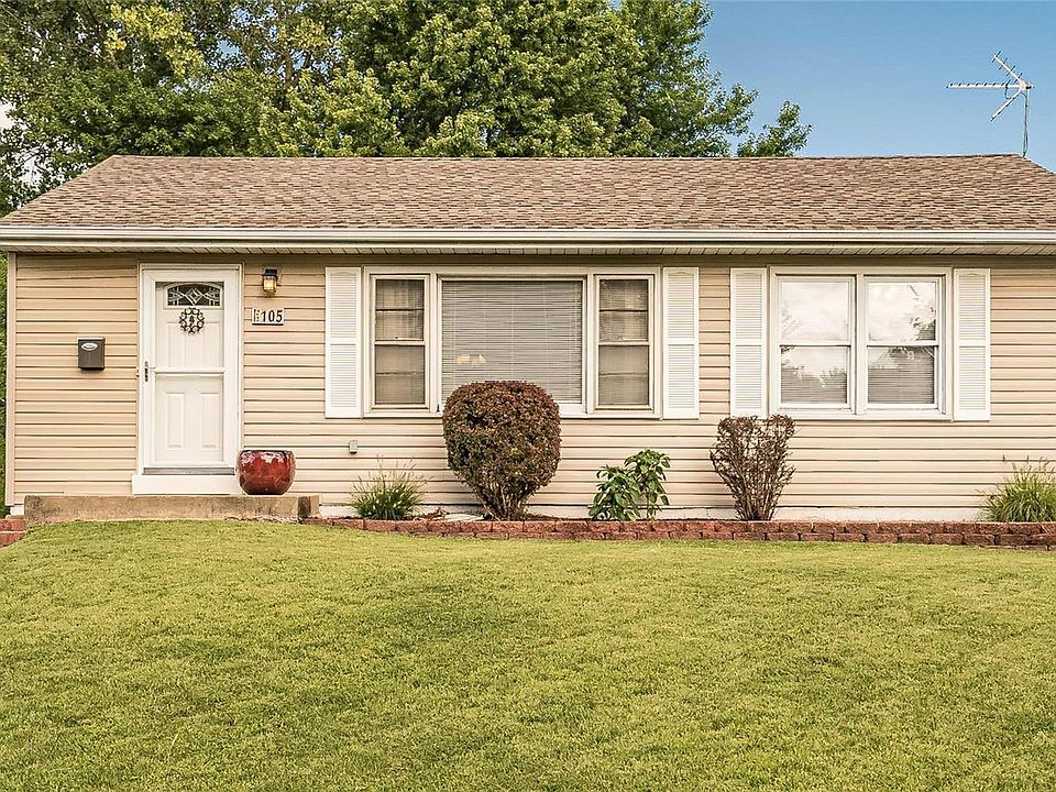 Welcome to 105 La Sierra Drive!