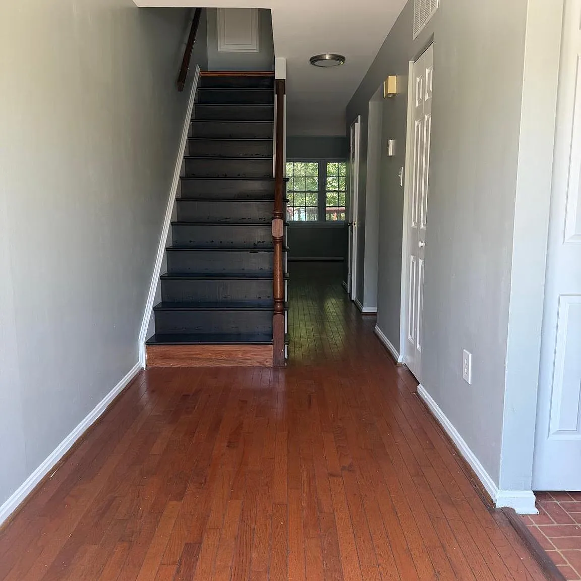 3 bed, 3.5 bath, 1512 sqft, $2,600 — Photo 2