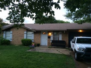 1243 Springwood Dr, Lewisville, TX 75067