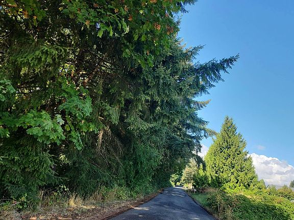 5th image of 54248 Kalberer Rd