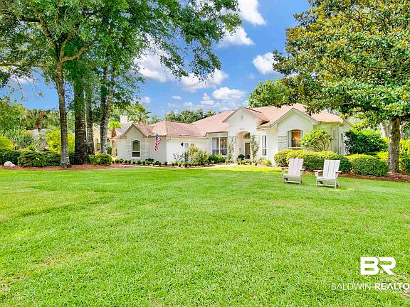3rd image of 8121 Palmetto Ct
