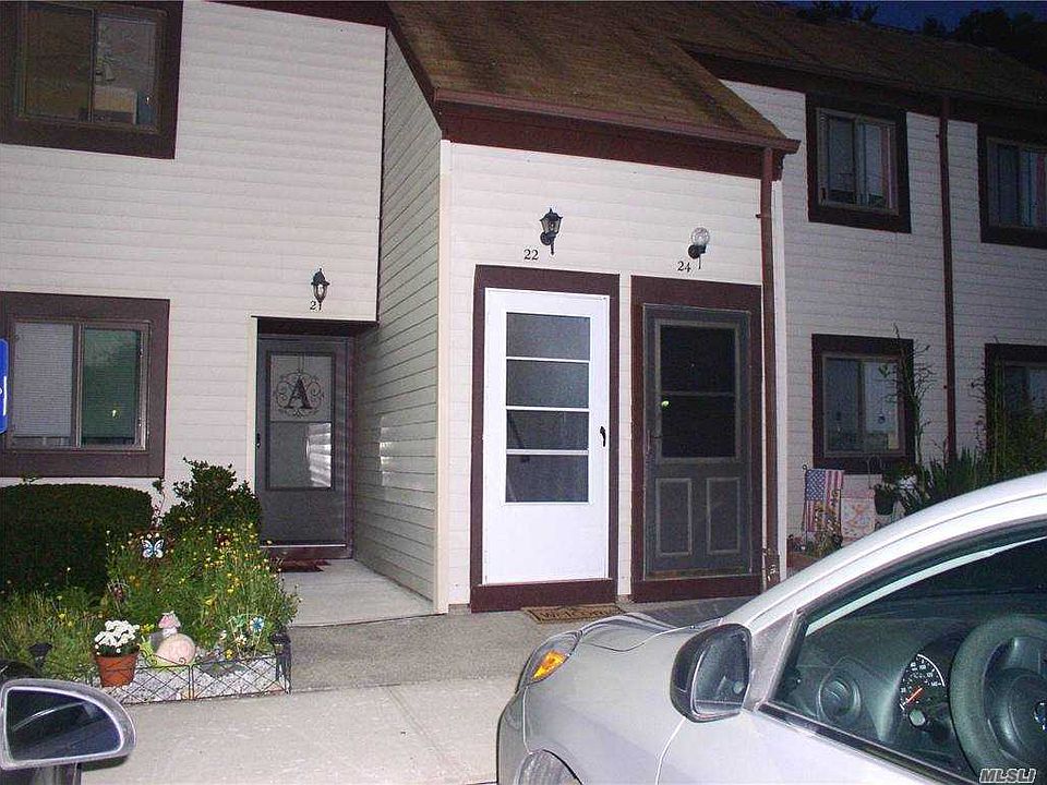 1st image of 22 Monet Ct