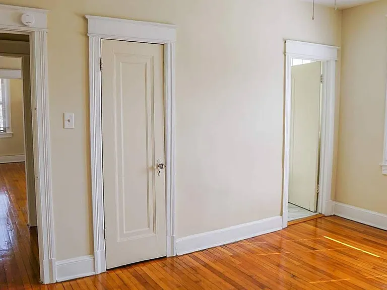 The Devonshire Court South Apartment — Photo 2
