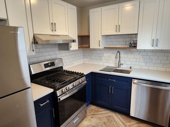 926 E San Antonio Dr APT 2