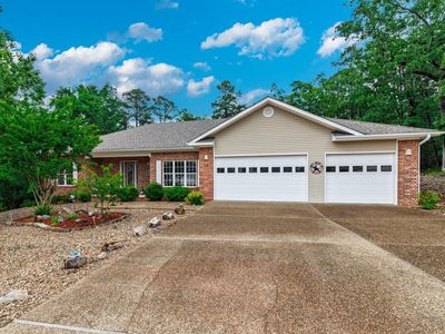 24 Villacarriedo Dr, Hot Springs Village, AR, 71909