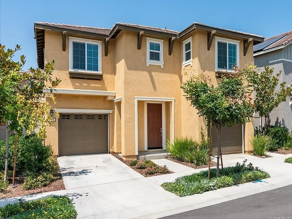264 Oberlander Way
