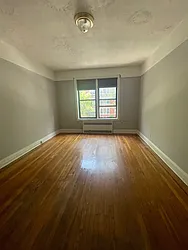 Rented by NYC LUXURY APT RENTALS CO LLC