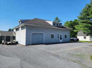 286 W Main St, Leola, PA 17540