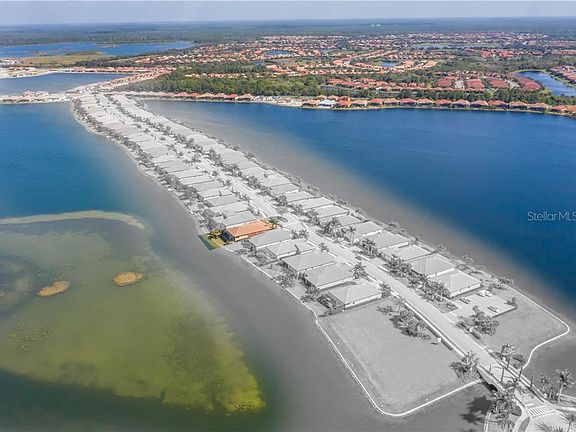 3rd image of 135 Toscavilla Blvd