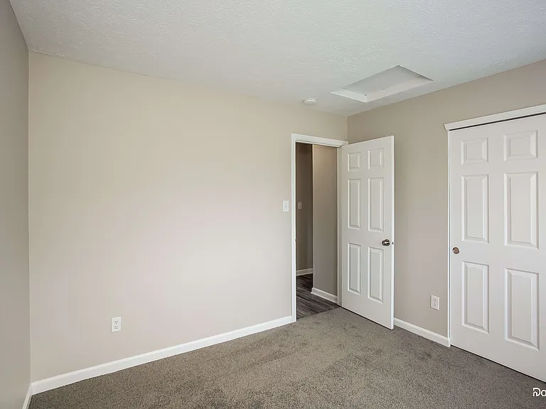 13294 Middlewood Ln — Photo 12