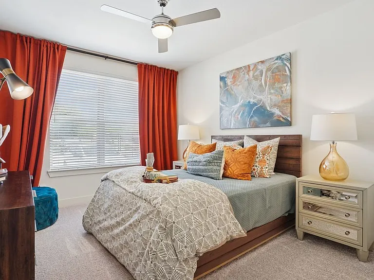 Bedroom with carpet