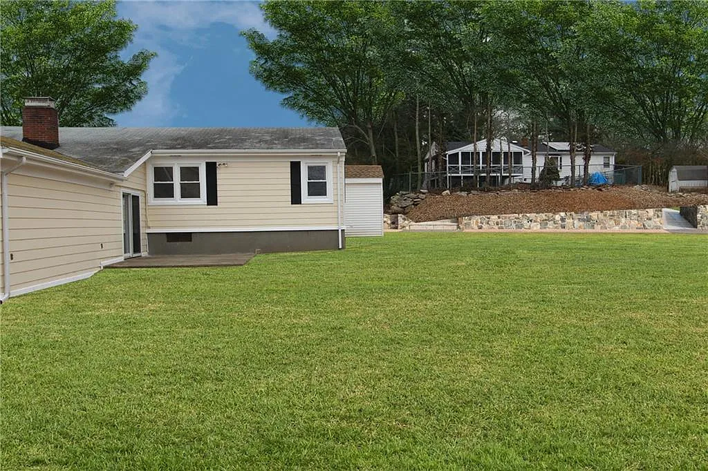 3 bed, 1.5 bath, 1488 sqft, $3,500 — Photo 2