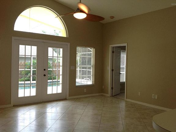 2nd image of 334 Las Olas Dr