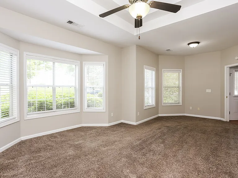 8 Arendt Park Ln — Photo 12
