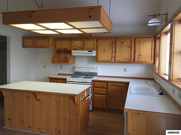 2nd image of 206 Centennial Dr