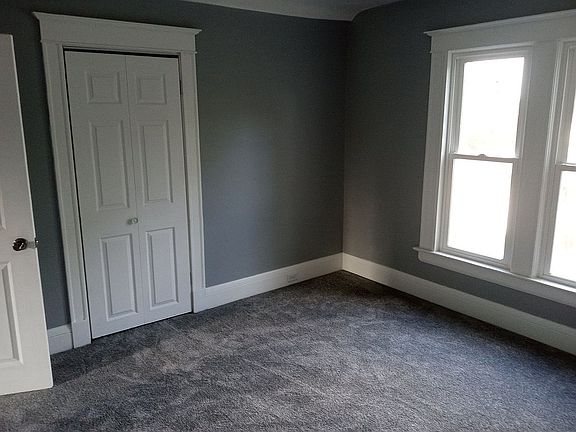 2nd image of 1020 S Washington Ave