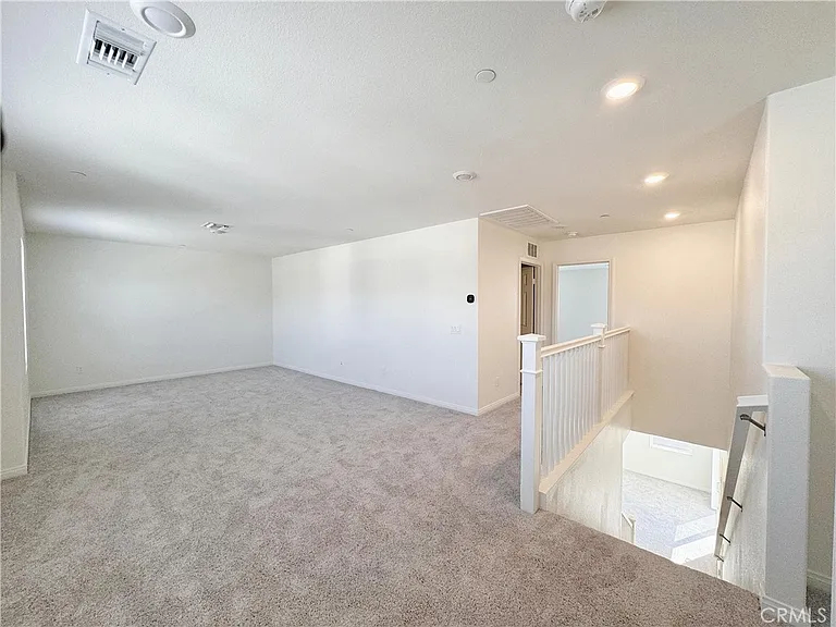 4340 S Encinitas Ave — Photo 8