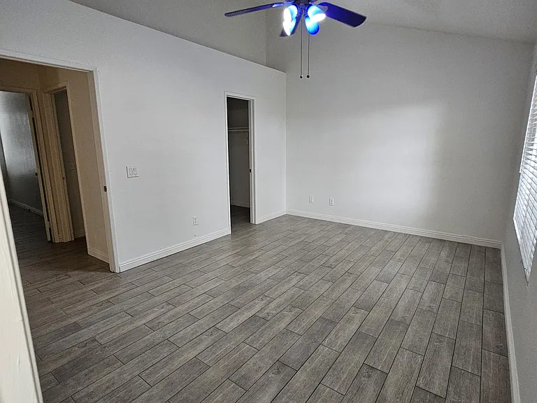 6433 Aleatico Pl — Photo 8