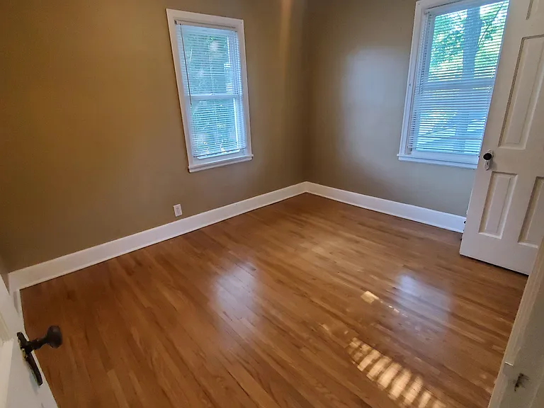 1759 Pleasant St #2 — Photo 6