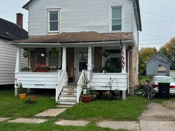 832 N 7th Ave, Iron River, MI 49935
