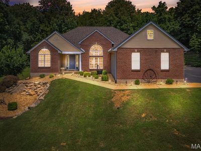 219 Sandstone Ct, Festus, MO, 63028