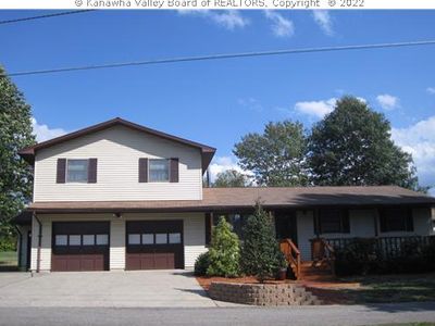 5 Sherri Bon Dr, Scott Depot, WV, 25560