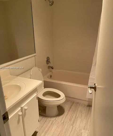 384 Durham Cir #384-L — Photo 5