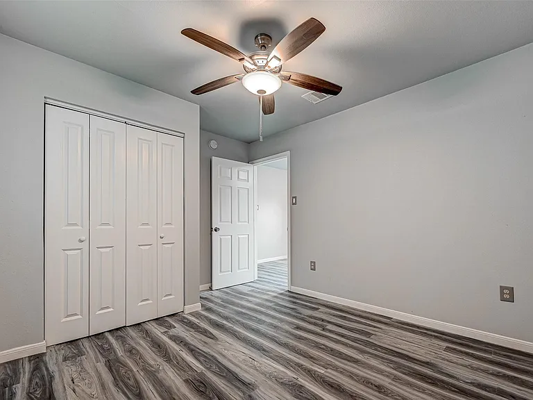 15897 Dewberry Ln — Photo 9