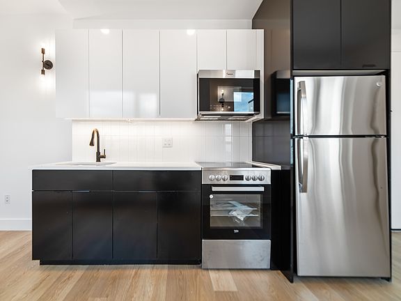 2nd image of 1042 President St #8B