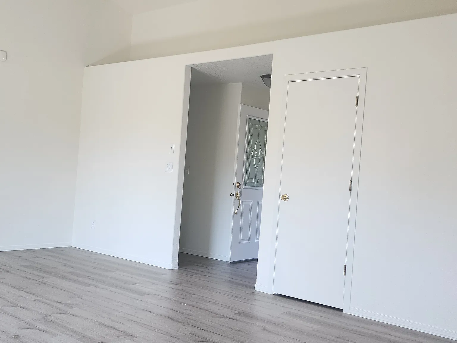 3 bed, 1226 sqft, $2,500 — Photo 4