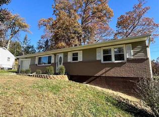 922 Mary Sue Dr, Flatwoods, KY
